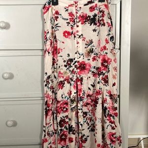 En Cream flower skirt